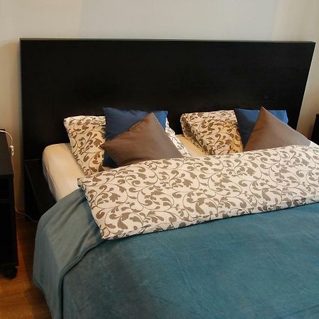 Umbrella Guest Rooms Красков Екстериор снимка